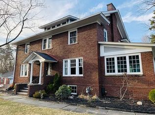 34 S Cedar St, Oberlin, OH 44074