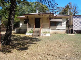 211 Oak Ave, Stigler, OK 74462