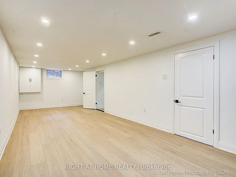 22 Gleneagle Cres — Photo 22