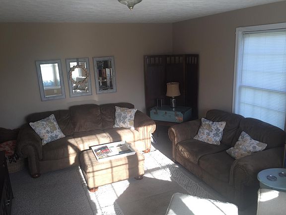 4th image of 1906 Cumberland Dr
