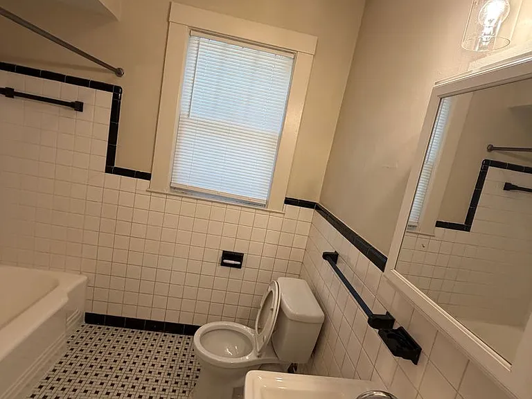 1828 Tutwiler Ave — Photo 8