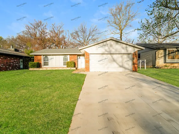 1768 S Pine Ave, Broken Arrow, OK 74012