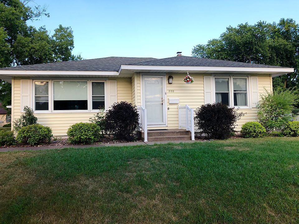 1st image of 2133 23rd St S