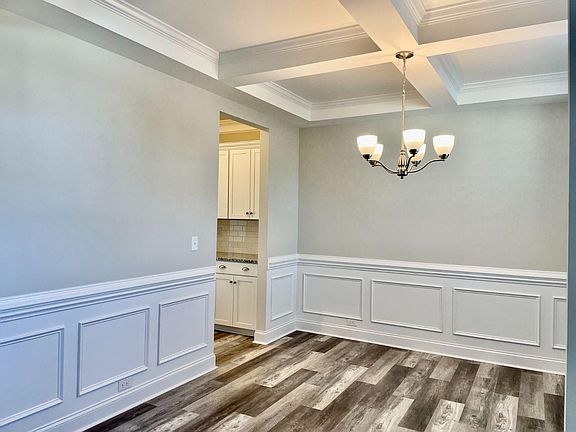 4th image of 134 Carolina Ash Ln