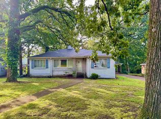 1824 Tune Ave, Florence, AL 35630