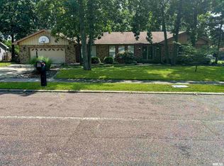 4822 W Lynnbrook Dr, Peoria, IL 61615