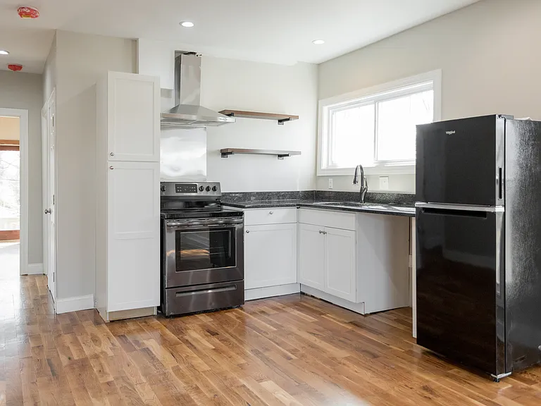 1633 Merrick St #1 — Photo 24
