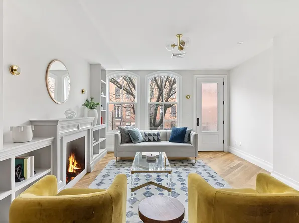 22 Jefferson Ave #1, Brooklyn, NY 11238