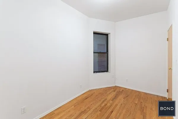 Rented by Bond New York | media 2