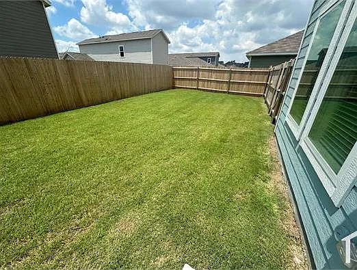 1420 Silver Oak Ln — Photo 22
