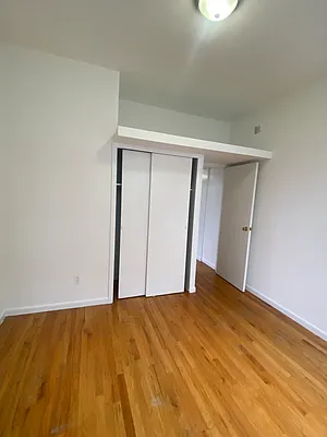 Rented by Peter R. Hungerford, LREB | media 11