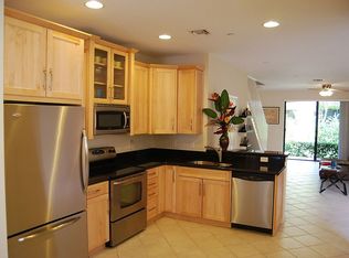 4307 Vineyard Cir, Weston, FL 33332