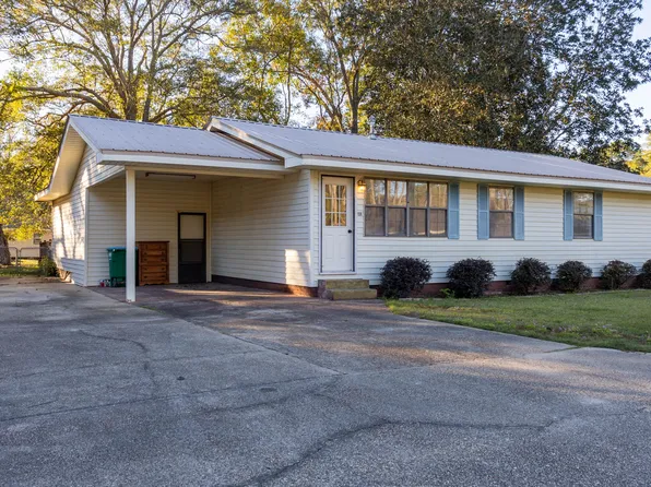 108 Williams St, Petal, MS 39465