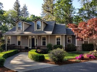 13727 Alpha Ct, Grass Valley, CA 95949
