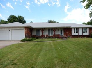 1958 N Sedgwick St, Wichita, KS 67203
