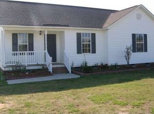 124 Waber Ct, Smithfield, NC 27577