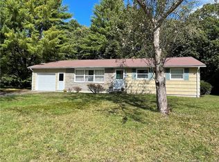 44 Davis St, Killingly, CT 06239