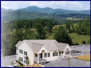 33 Grand Cir #404, Sparta, NC 28675