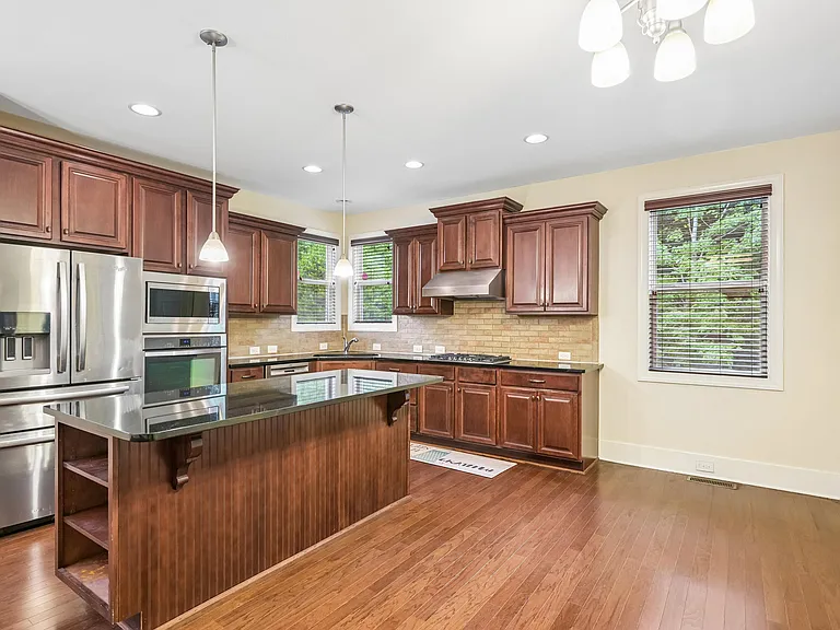 808 Laurel Garden Way — Photo 11