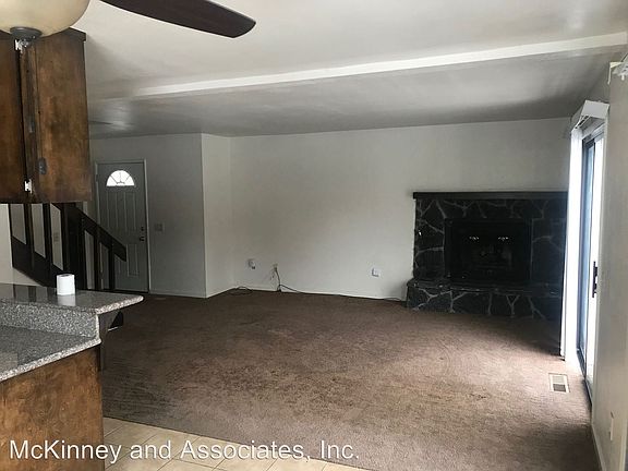 5th image of 736 Lassen Dr