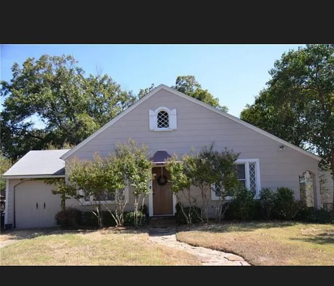3449 Worth Hills Dr — Photo 1