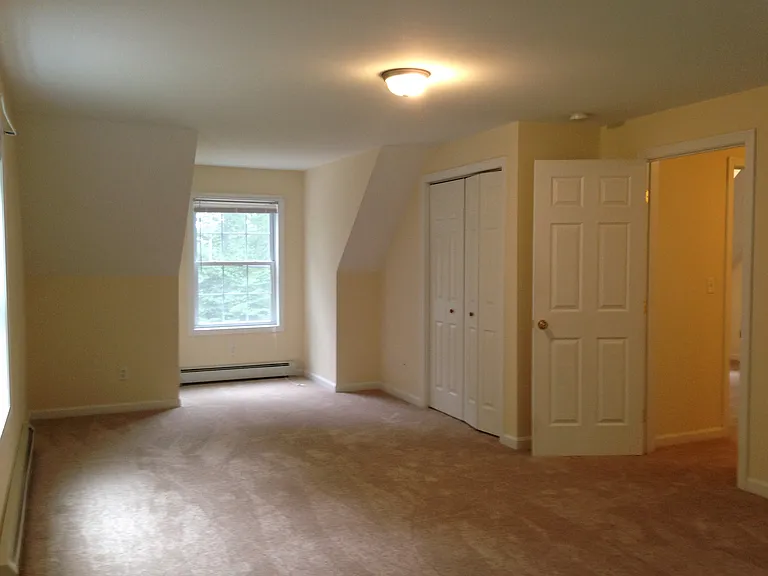 767 1st Crown Point Rd — Photo 27