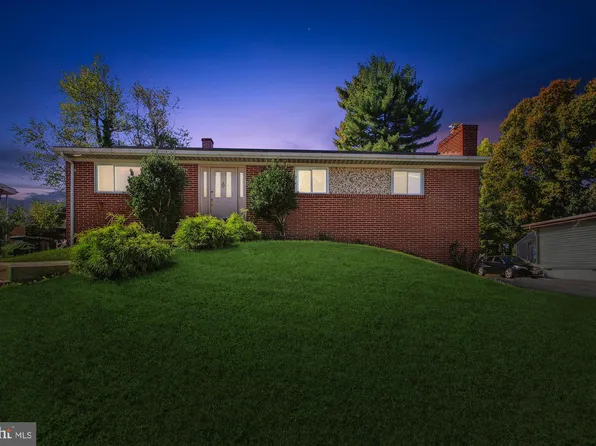 1018 Flagtree Ln, Baltimore, MD 21208