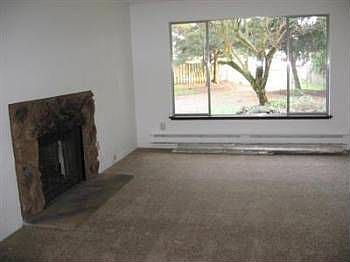 5th image of 2812 145th St E #2814