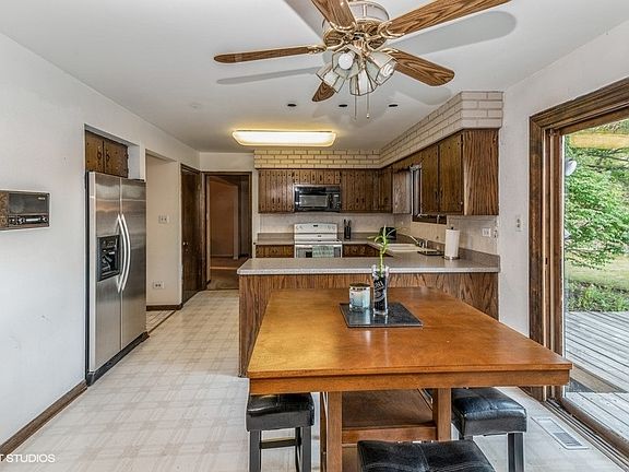 3rd image of 14407 Mallard Dr
