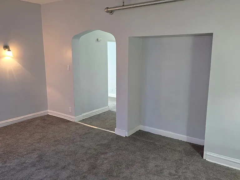 8058 S Hermitage Ave — Photo 28