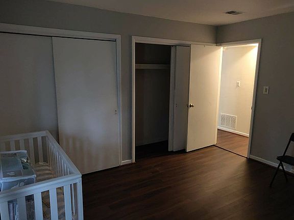 4th image of R11 Avon Dr