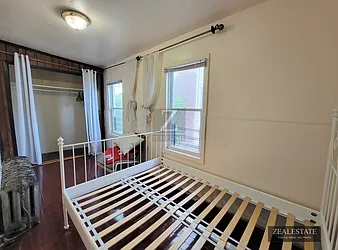 Rented by ZealEstate Group Inc