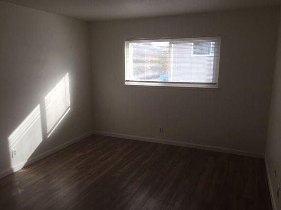 3rd image of 1905 Wildwood Way APT 3