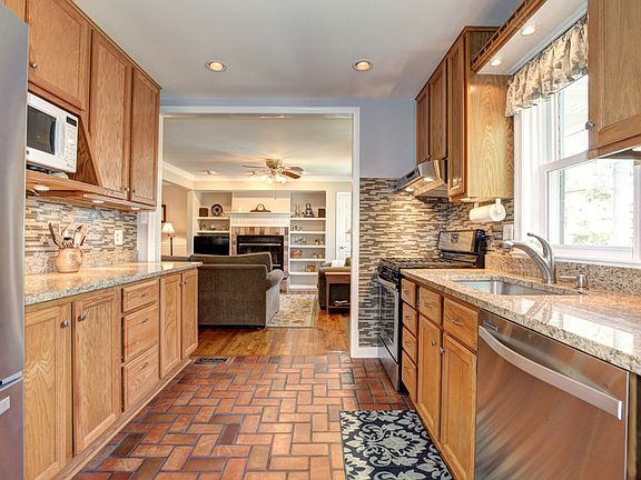 New Re-Designed Kitchen