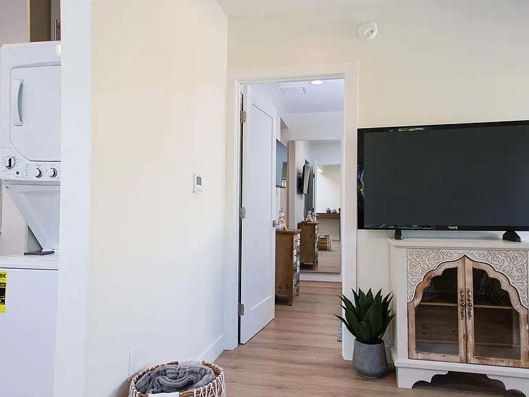 123 S Avenue 63 — Photo 15