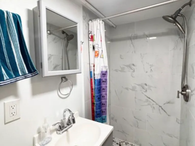 87 Yale St #1A — Photo 13