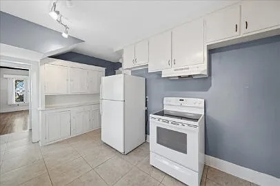1326 Riverside Dr — Photo 13