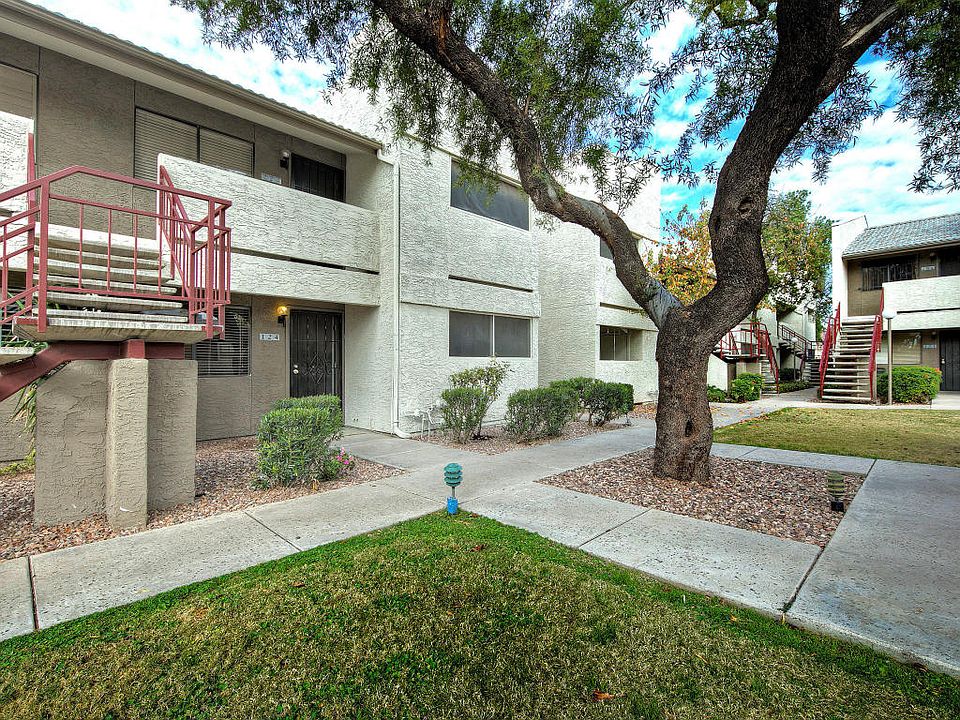 1st image of 3301 E Earll Dr Unit 124