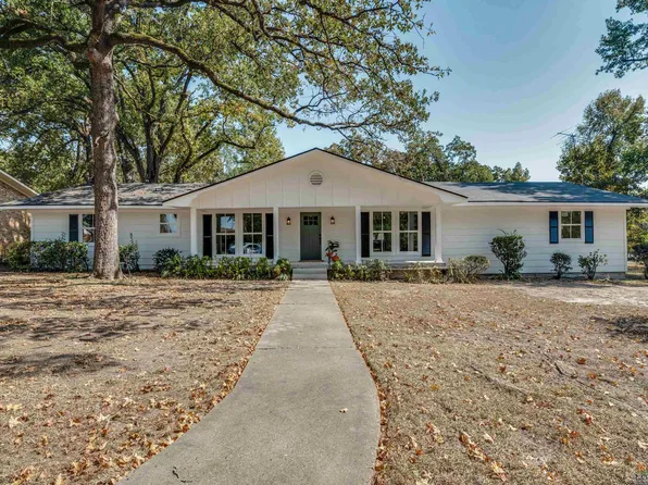 1700 Pineridge St, Longview, TX 75604