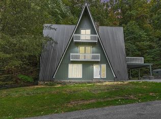 397 Browns Branch Rd, Hampton, TN 37658