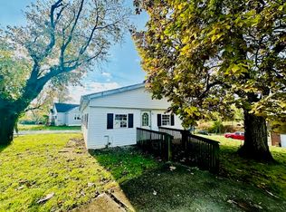 6077 Club House Dr, Covington, KY 41015