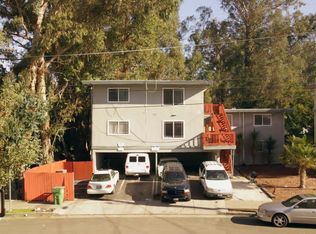 2 Deering Ct, Oakland, CA
