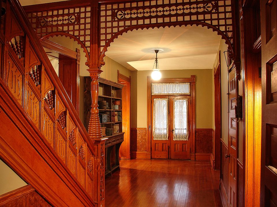 102 W Seiberling St, Blue Mound, IL 62513 Zillow