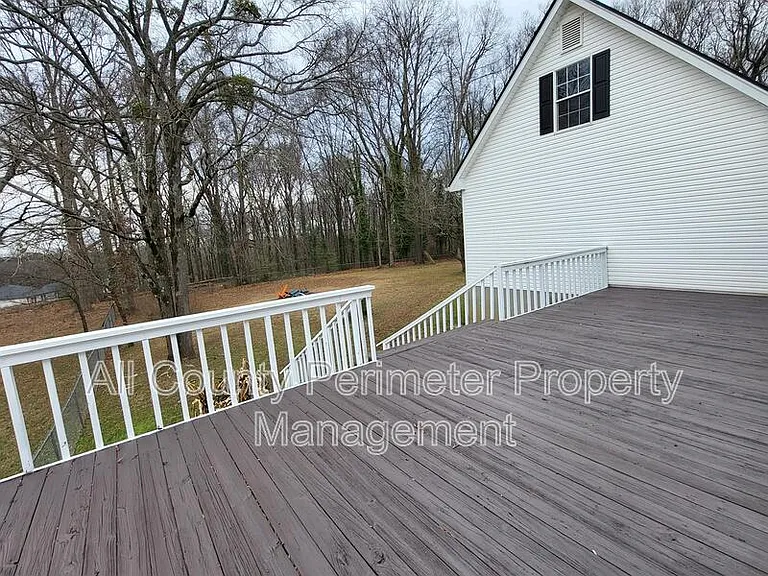 653 Glenn Gee Rd — Photo 26