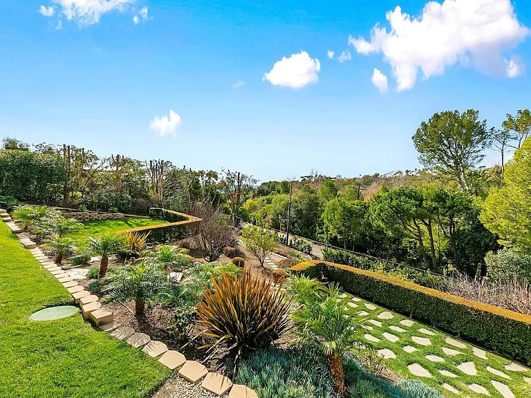 27091 Sea Vista Dr — Photo 56