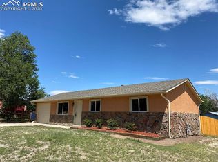 1011 Cree Dr, Colorado Springs, CO 80915