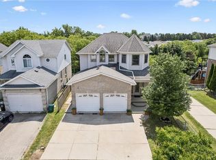 426 Hidden Creek Dr, Kitchener, ON N2N 3N2