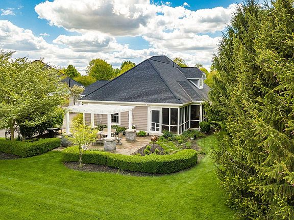 3rd image of 244 Carreg Cain Dr