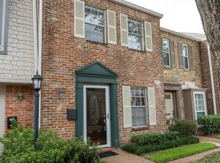 12757 Huntingwick Dr #142, Houston, TX 77024