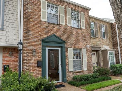 12757 Huntingwick Dr #142, Houston, TX, 77024